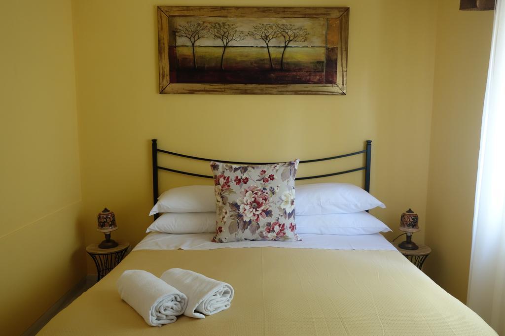 B&B Villa Palici Giardini-Naxos Buitenkant foto